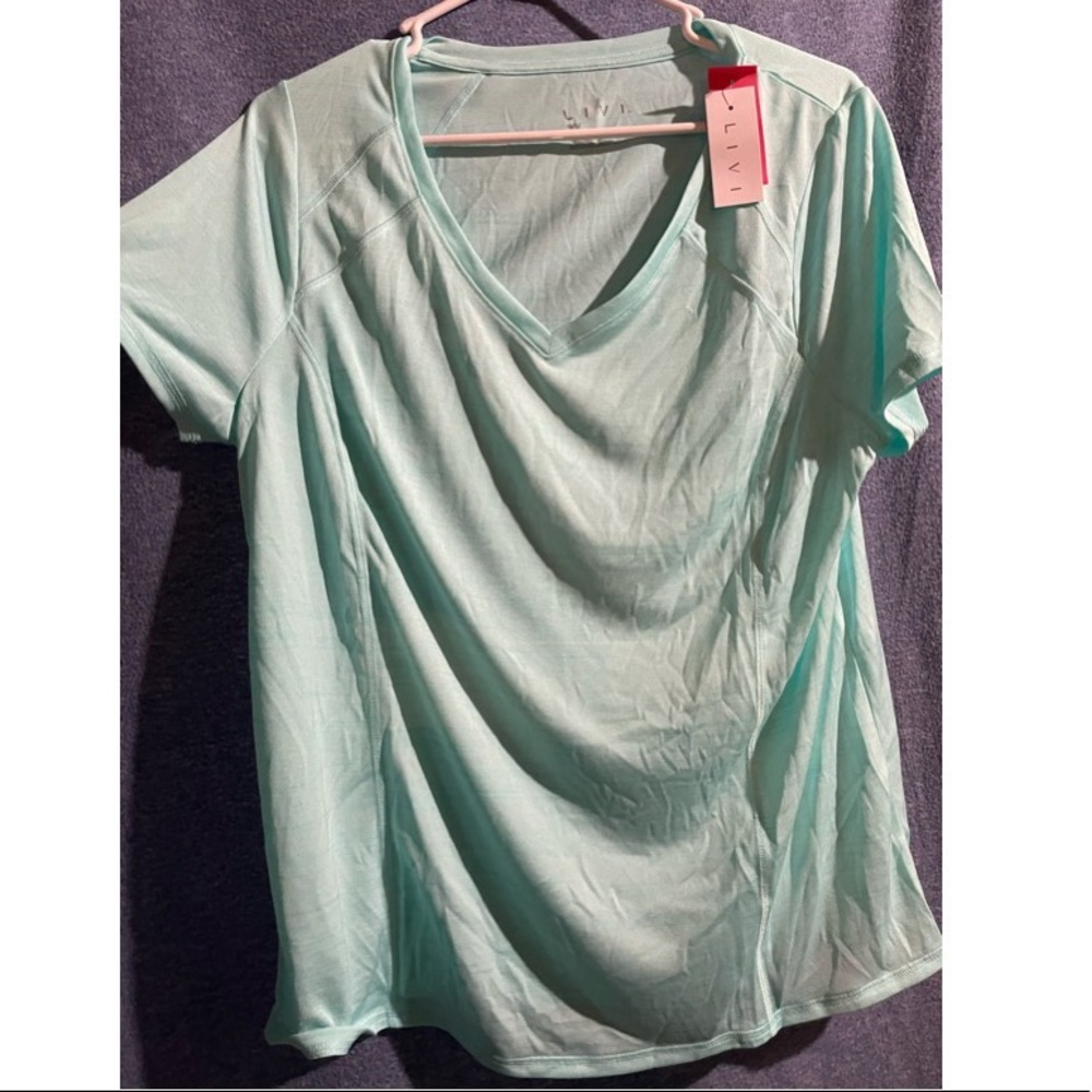 Livi tee shirt, size 10/12